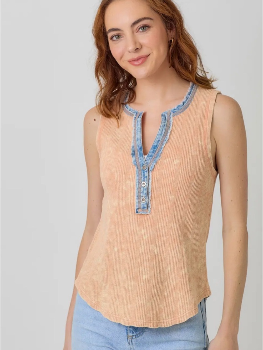 2002. Waffle Knit sleeveless denim trim tank in tan blue